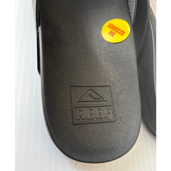 Reef Womens "Cushion Court" Thong Beach Sandals Size 7 - Picture 3 of 5